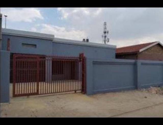 6 BEDROOM HOUSE FOR SALE IN SEDIBENG